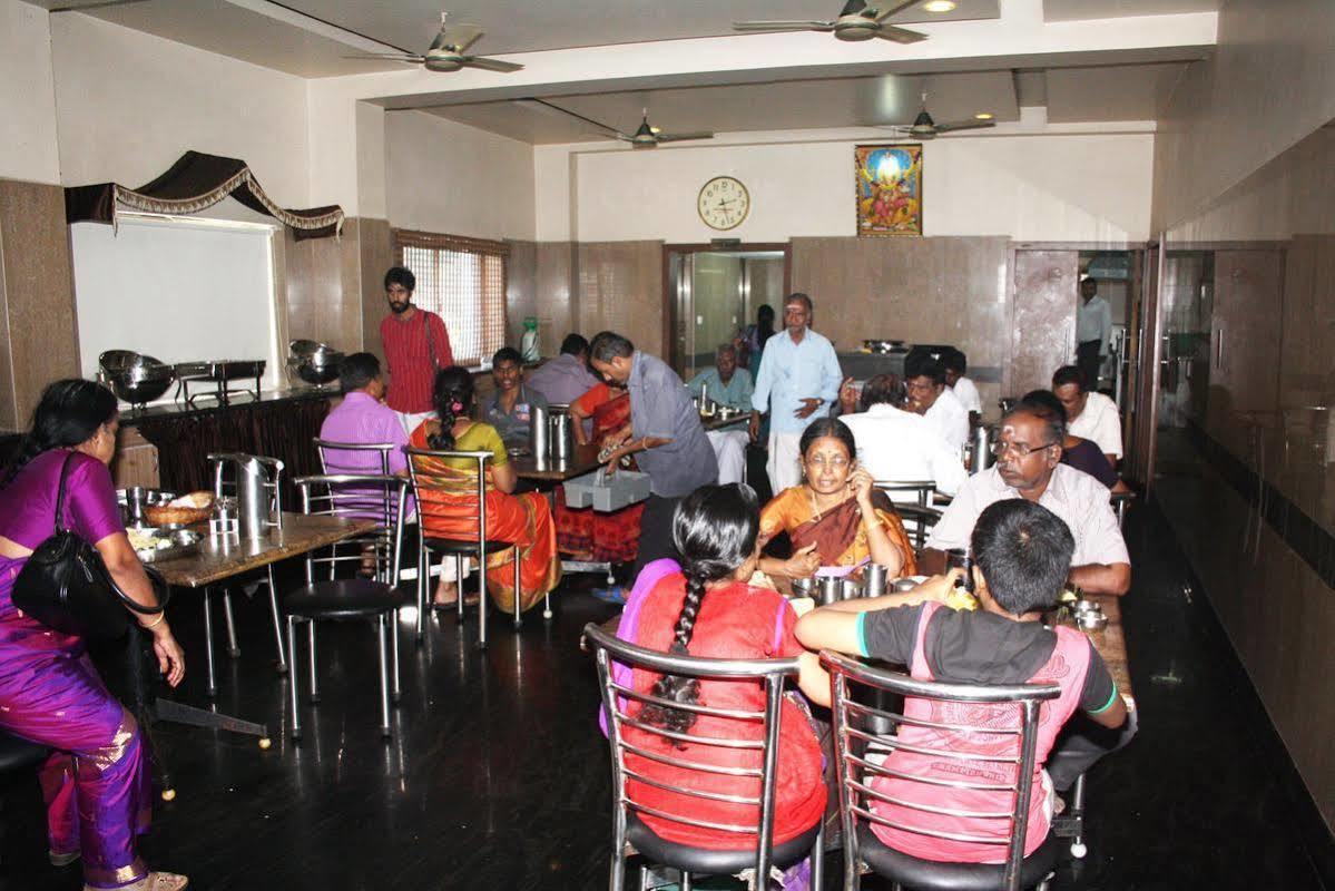 Sivamurugan Hotel Kumbakonam Luaran gambar
